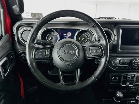 Used 2018 Jeep Wrangler Unlimited Sport S AWD/4WD image 18
