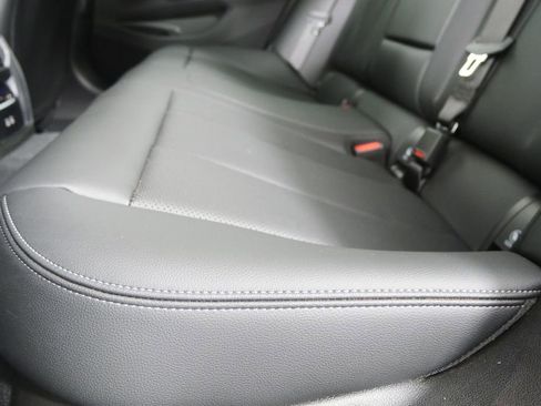 Used 2025 BMW 330i Sedan image 14