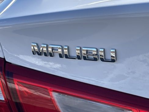 Certified 2024 Chevrolet Malibu LT image 17
