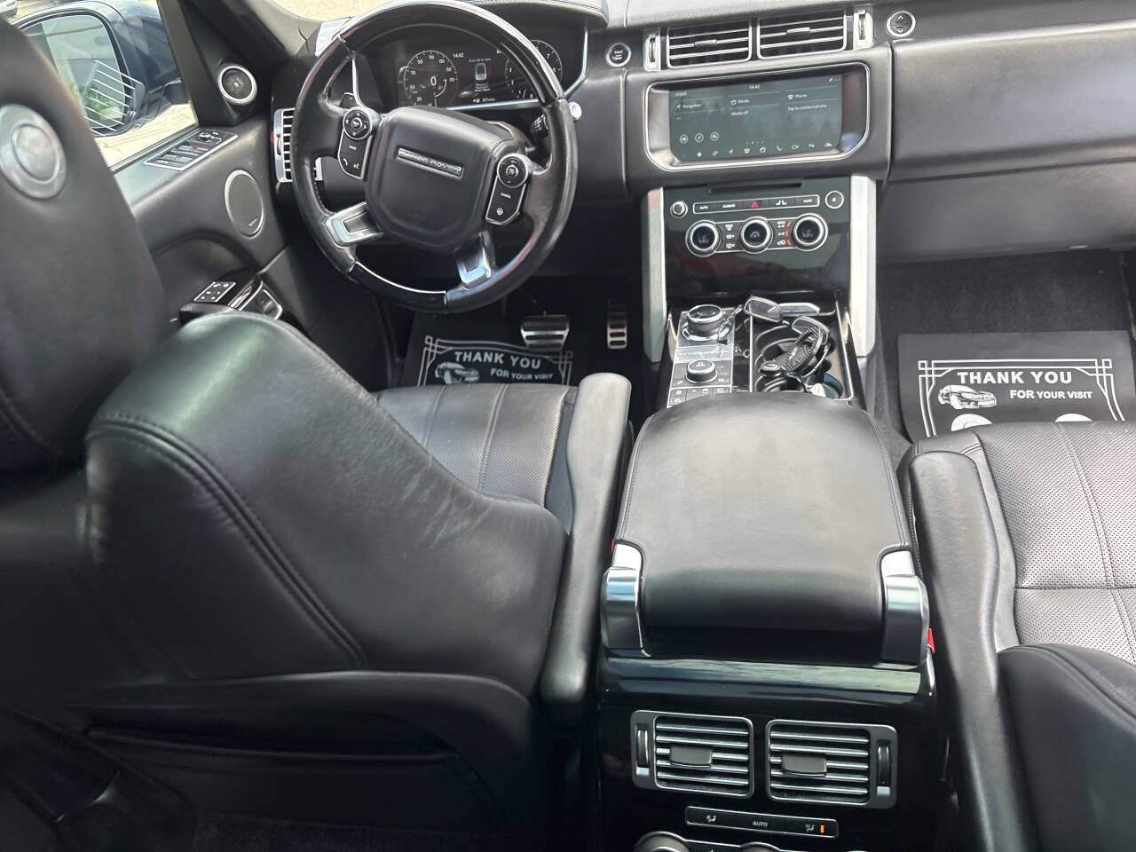 Used 2017 Land Rover Range Rover Supercharged AWD/4WD image 30