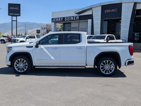 Certified 2023 GMC Sierra 1500 Denali w/ Technology Package AWD/4WD image 3