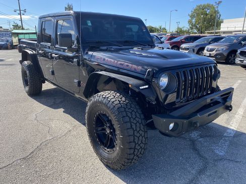 Used 2021 Jeep Gladiator Rubicon AWD/4WD image 9