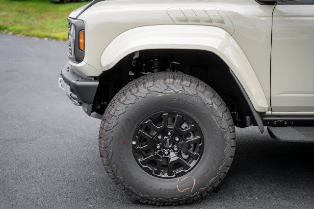New 2026 Ford Bronco Raptor AWD/4WD image 9