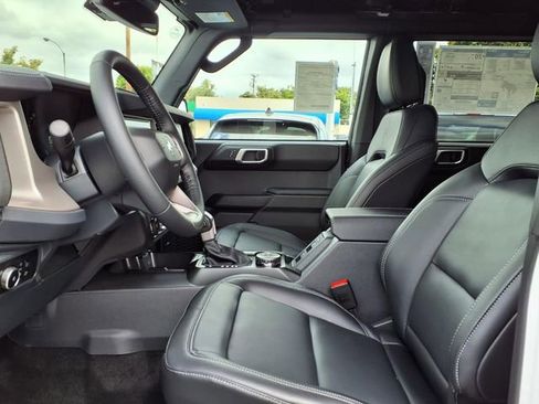 New 2026 Ford Bronco Outer Banks AWD/4WD image 10