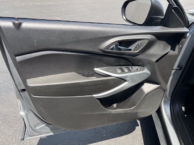Certified 2026 Chevrolet Trax LS FWD image 13
