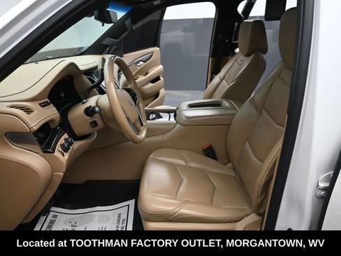 Used 2019 Cadillac Escalade Platinum image 19