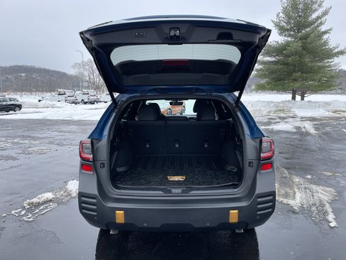 Used 2023 Subaru Outback Wilderness image 5