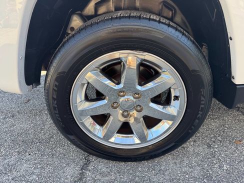 Used 2012 Jeep Liberty Sport image 9