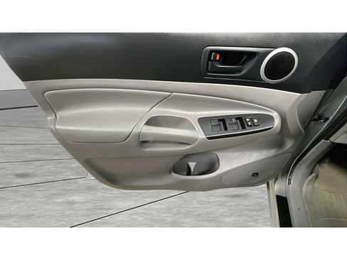 Used 2014 Toyota Tacoma 4x4 Double Cab image 9