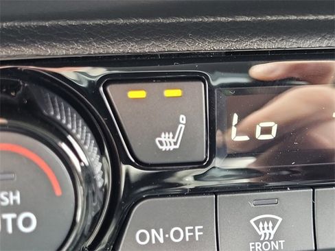 New 2026 Nissan Kicks SV image 15