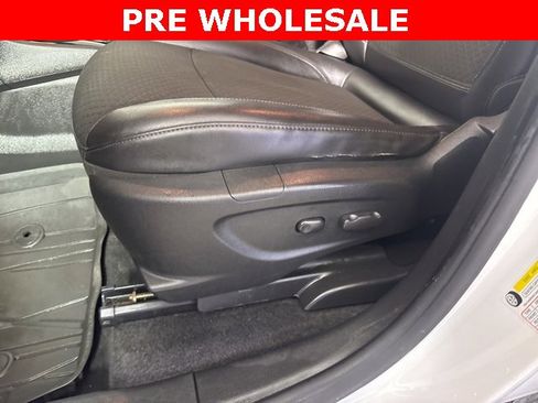 Used 2018 Buick Encore Preferred image 19
