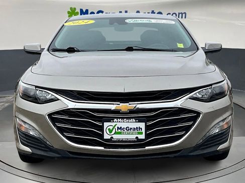 Used 2024 Chevrolet Malibu LT image 2
