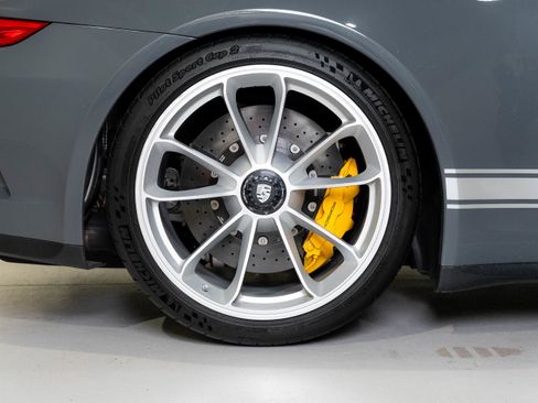 Used 2018 Porsche 911 GT3 image 55