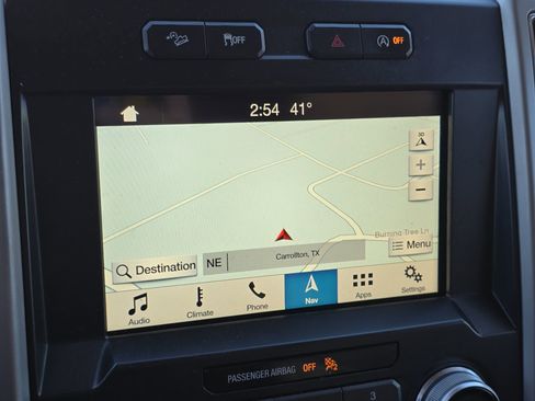 Used 2018 Ford F150 Lariat w/ Equipment Group 502A Luxury image 19