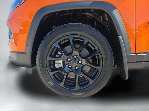 New 2026 Jeep Compass Latitude image 29