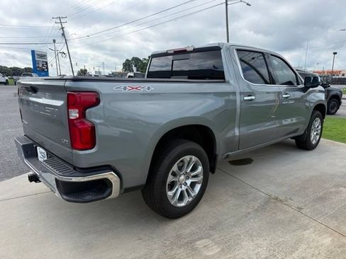 Used 2025 Chevrolet Silverado 1500 LTZ w/ LTZ Premium Package AWD/4WD image 13
