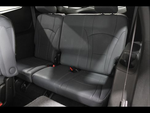 Used 2023 Buick Enclave Essence w/ Experience Buick Package AWD/4WD image 22
