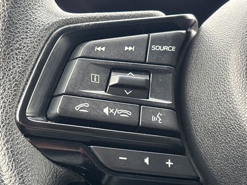 Used 2024 Subaru Crosstrek 2.0i image 31