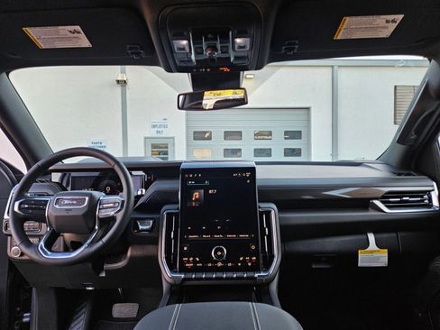 New 2026 GMC Yukon Elevation image 26