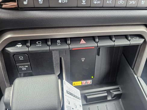 New 2026 Toyota Tundra Limited image 38