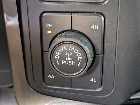 Used 2023 Ford F150 Lariat w/ Equipment Group 502A High AWD/4WD image 26