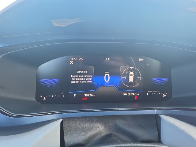Certified 2023 Volkswagen Taos SE w/ Panoramic Sunroof Package AWD/4WD image 12