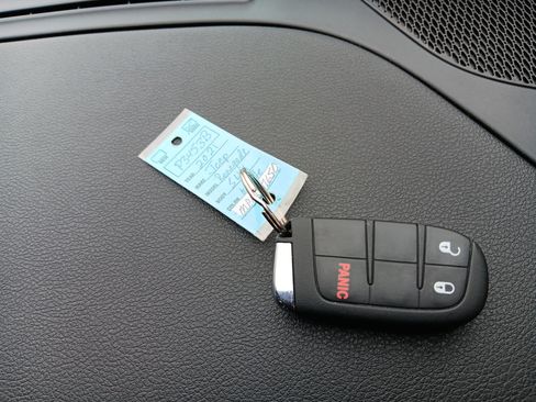 Used 2021 Jeep Renegade Sport AWD/4WD image 23