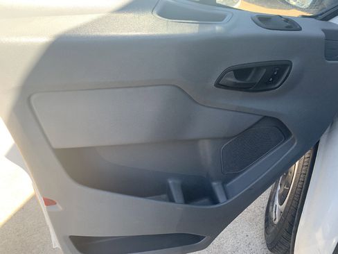 Used 2018 Ford Transit 350 148 Medium Roof image 11