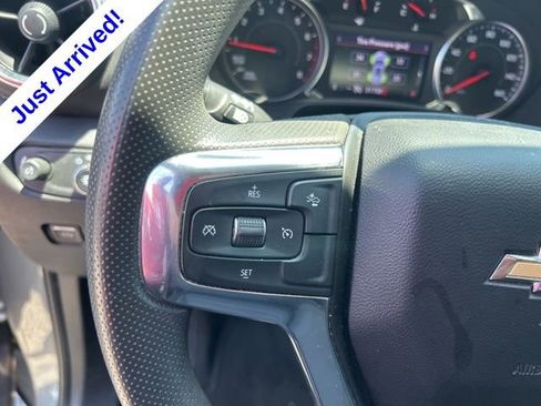 Used 2023 Chevrolet Blazer LT FWD image 18