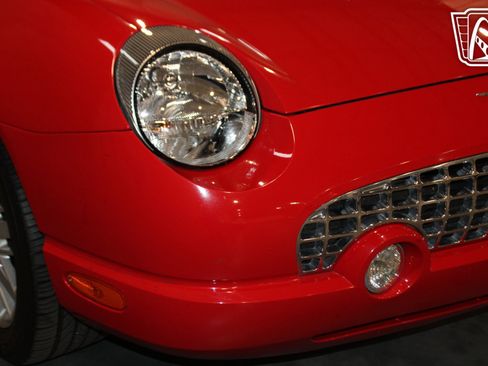 Used 2002 Ford Thunderbird RWD image 34