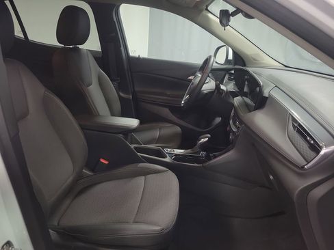 Used 2025 Buick Encore GX Preferred FWD image 21