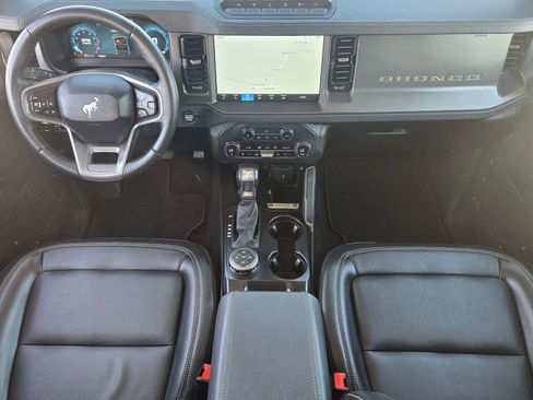 Certified 2025 Ford Bronco Badlands AWD/4WD image 27