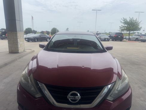 Used 2016 Nissan Altima 2.5 SR FWD image 16