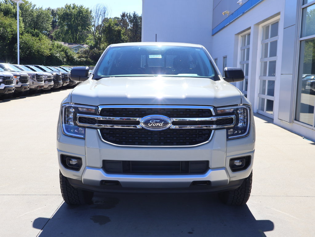 Used 2025 Ford Ranger XLT w/ Equipment Group 301A High AWD/4WD image 5