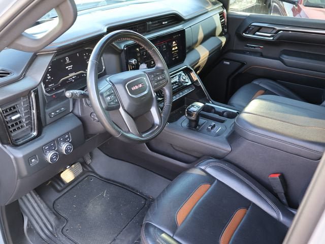 Used 2024 GMC Sierra 1500 AT4 w/ Technology Package AWD/4WD image 18