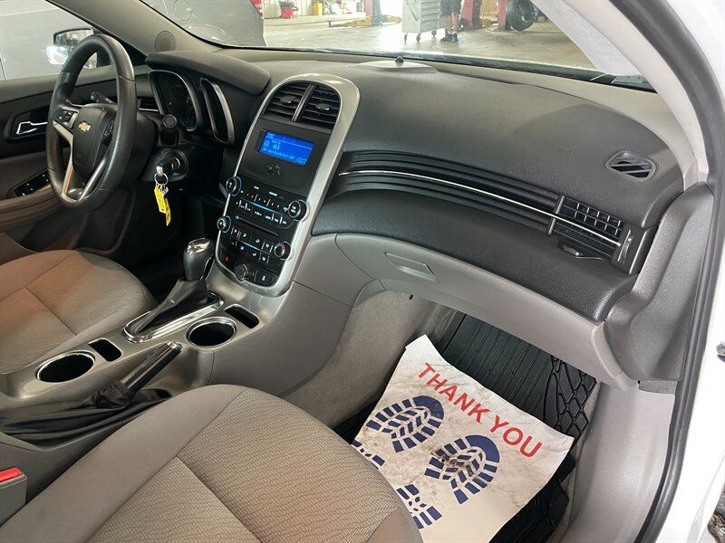 Used 2014 Chevrolet Malibu LS w/ Protection Package FWD image 19
