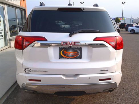Used 2017 GMC Acadia Denali w/ Technology Package AWD/4WD image 21