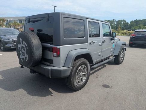 Used 2017 Jeep Wrangler Unlimited Sport w/ Quick Order Package 24S AWD/4WD image 3