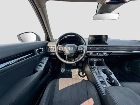 Certified 2023 Honda Civic EX image 27