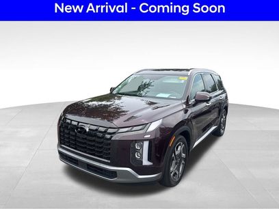 Used 2023 Hyundai Palisade Limited w/ Cargo Package