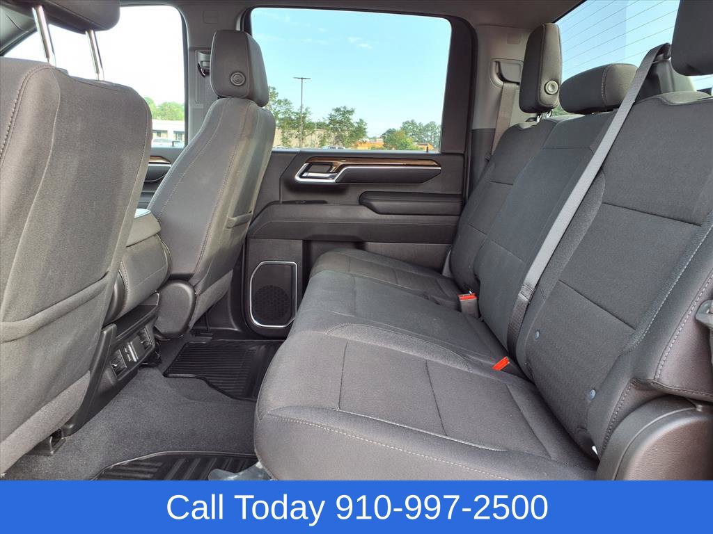 Used 2025 Chevrolet Silverado 2500 LT AWD/4WD image 22