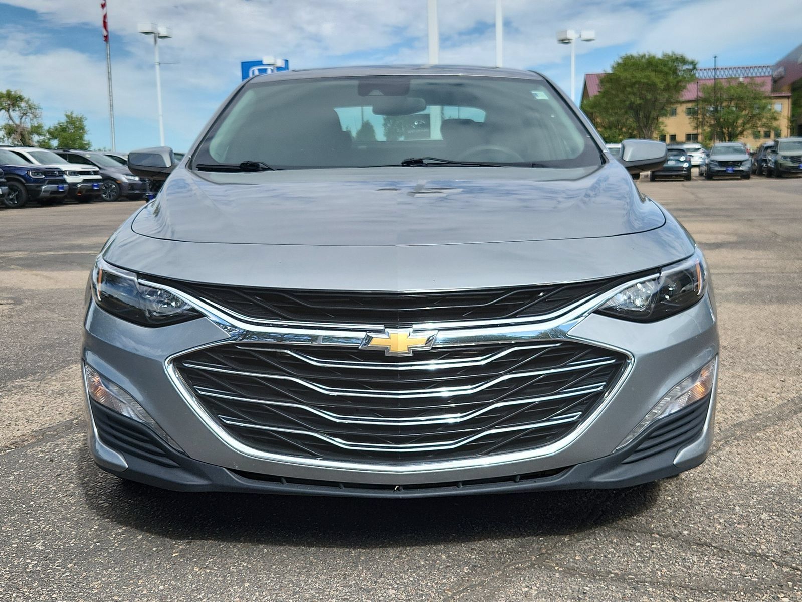 Used 2024 Chevrolet Malibu LT FWD image 8
