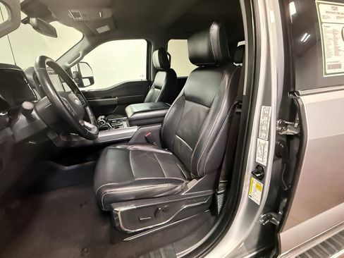 Used 2023 Ford F150 Lariat w/ FX4 Off-Road Package image 12