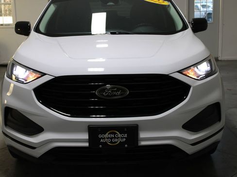 Used 2022 Ford Edge SE w/ Black Appearance Package image 49