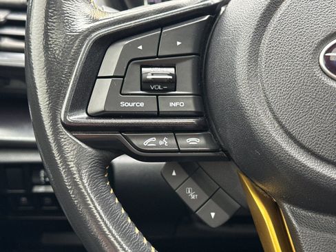 Used 2022 Subaru Crosstrek 2.5i Sport w/ Moonroof Package image 25