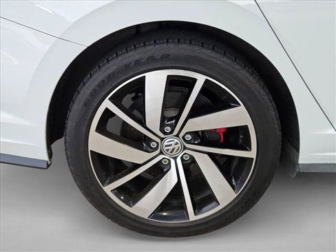Used 2021 Volkswagen Jetta GLI FWD image 18