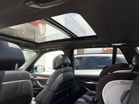 Used 2018 BMW X5 xDrive35i AWD/4WD image 11