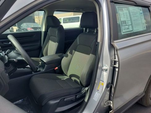 Used 2023 Honda CR-V LX image 19