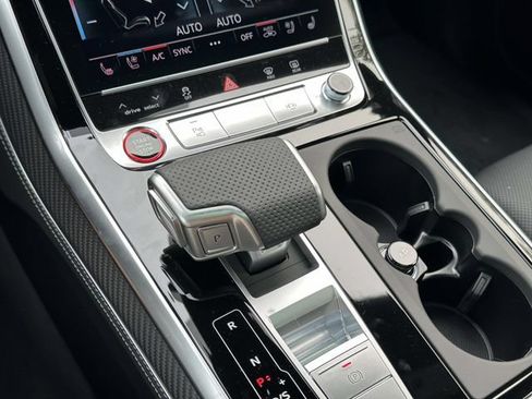 New 2026 Audi SQ8 Premium Plus AWD/4WD image 12