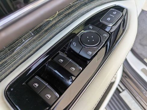 Used 2019 Lincoln Navigator Black Label image 25